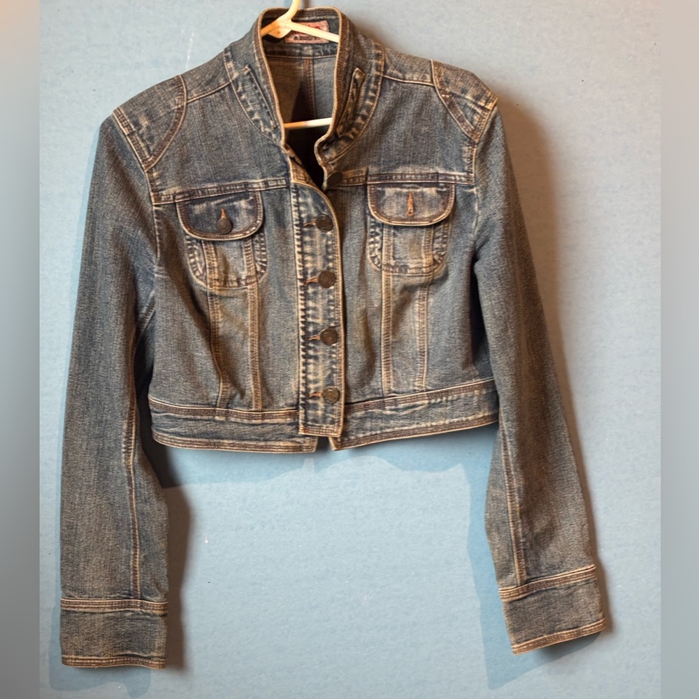 🪅 SOLD 🪅 NOBO Classic Blue Jean Jacket ~ EUC